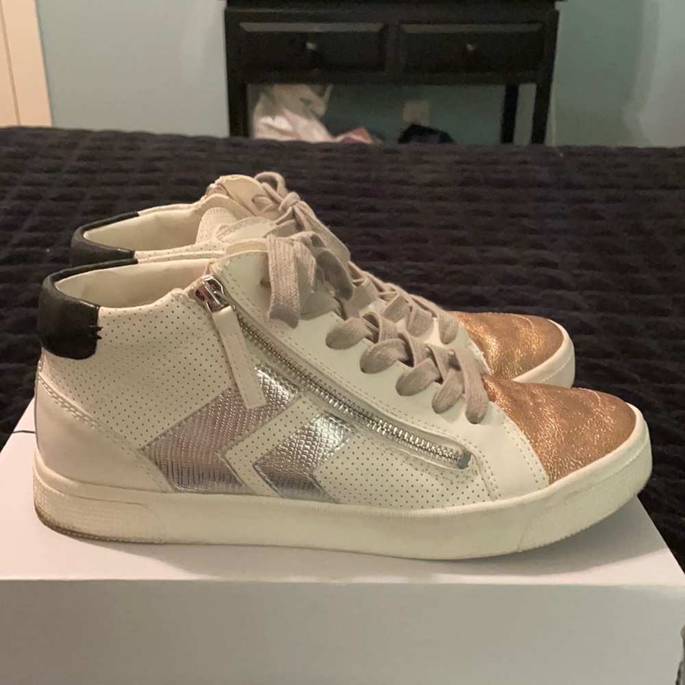 Dolce Vita Sneakers